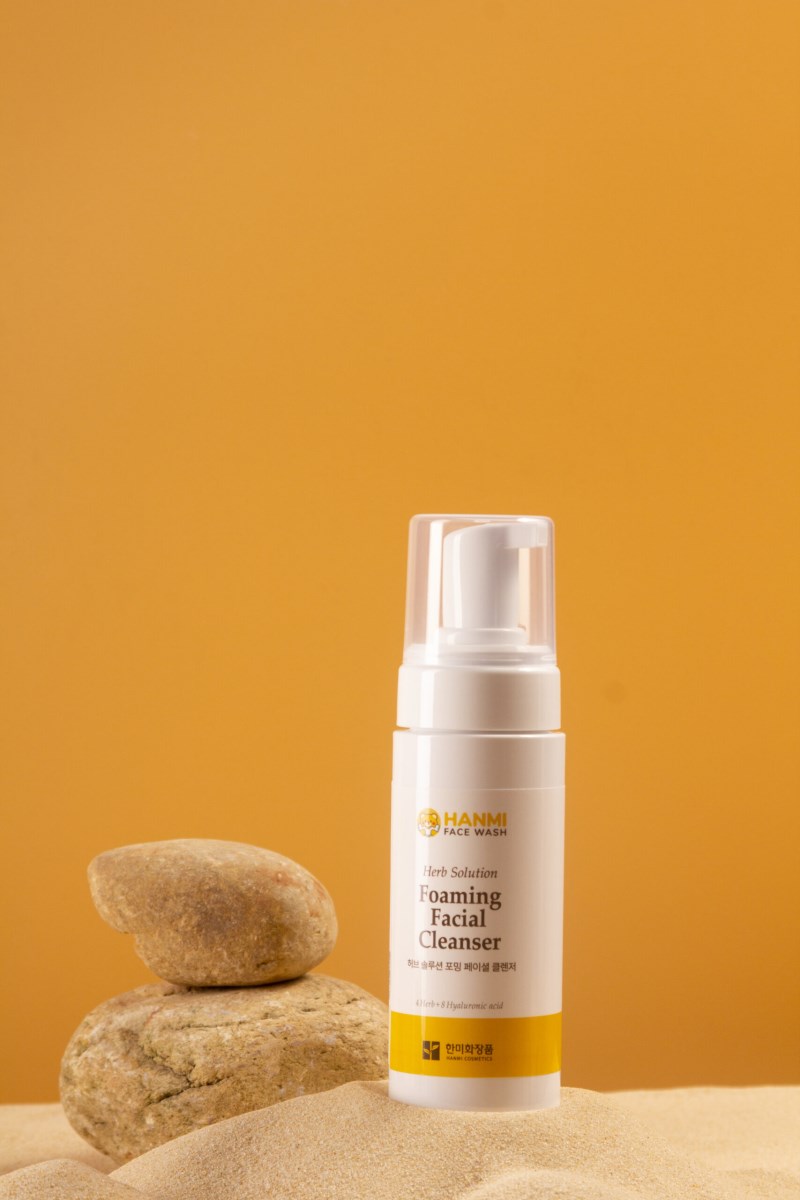 Bọt Rửa Mặt Hanmi - Feeling Facial Cealing Skincare