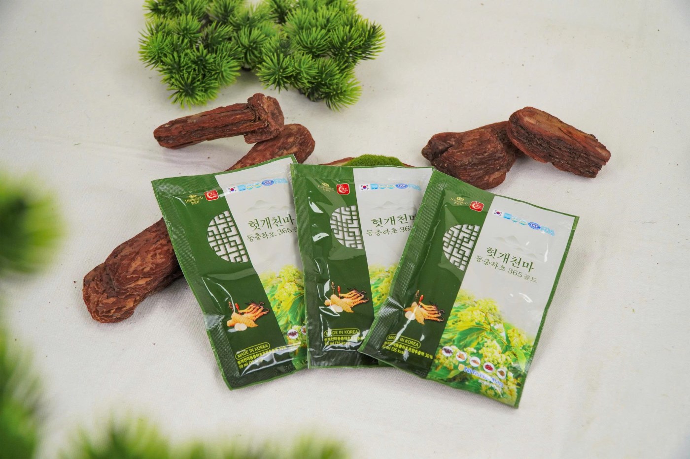 Thực phẩm bổ sung Hovenia Gastrodia Cordyceps 365 Gold
